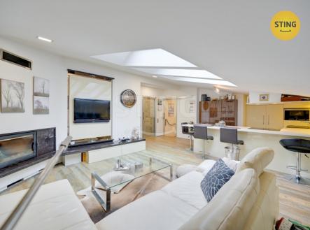 hdr pokoj 2 f.jpg | Prodej - dům/vila, 102 m²