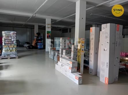 20250722_100316.jpg | Pronájem - obchodní prostor, 649 m²