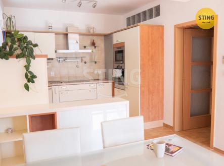 Kuchyně.jpg | Pronájem bytu, 3+kk, 82 m²