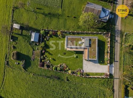 hf_20260123_210745_cf85e4c1-0732-411c-9f5c-cc6c75a41d7f.jpg | Prodej - pozemek pro bydlení, 1 006 m²