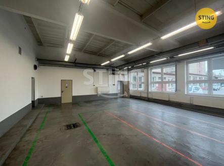 PHOTO-2025-11-10-16-46-30.jpg | Pronájem - skladovací prostor, 662 m²