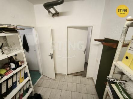 IMG_20250930_091113.jpg | Prodej - kanceláře, 28 m²