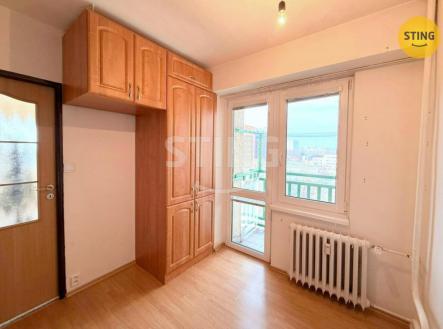 d0013e5d-2b1b-4403-9224-847cd3b3156e.jpg | Prodej bytu, 3+1, 59 m²