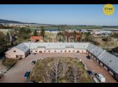 Pronájem - skladovací prostor, 750 m²