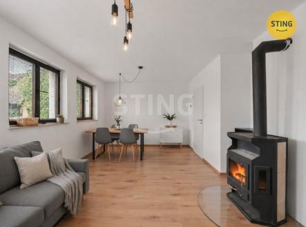 obývací pokoj .jpg | Prodej - dům/vila, 119 m²