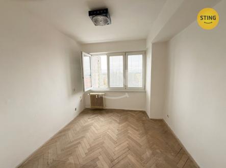 malý pokoj.jpeg | Prodej bytu, 3+1, 59 m²