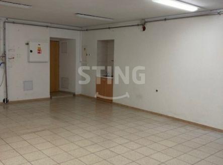 IMG_0440.jpg | Pronájem - skladovací prostor, 230 m²
