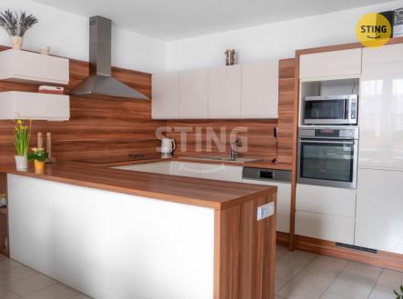 kuchyně.jpg | Prodej - dům/vila, 240 m²