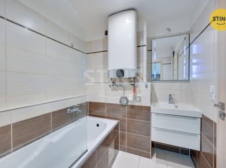 hdr koupelna b.JPG | Prodej bytu, 3+kk, 67 m²