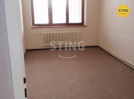 P9013171.JPG | Pronájem - kanceláře, 38 m²