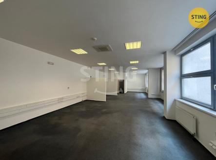 PHOTO-2026-03-09-19-41-04 (2).jpg | Pronájem - kanceláře, 244 m²