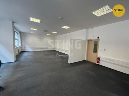 PHOTO-2026-03-09-19-41-04.jpg | Pronájem - kanceláře, 244 m²