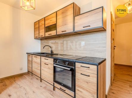 01.jpg | Pronájem bytu, 2+1, 57 m²