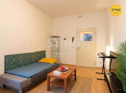 Kuchyň s místností.jpeg | Pronájem bytu, 2+kk, 46 m²