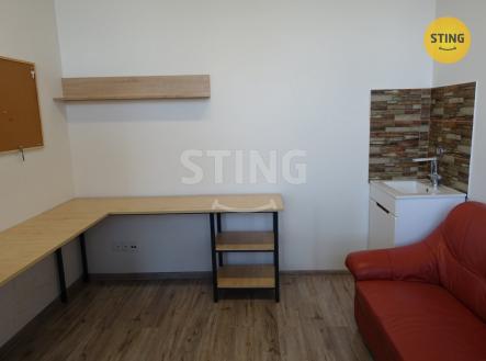 DSC01073.JPG | Pronájem - kanceláře, 10 m²