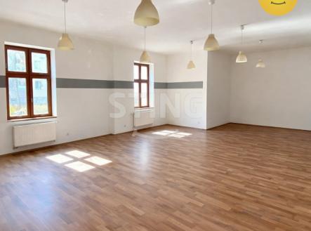 ai-fotka (4).jpg | Pronájem - obchodní prostor, 181 m²