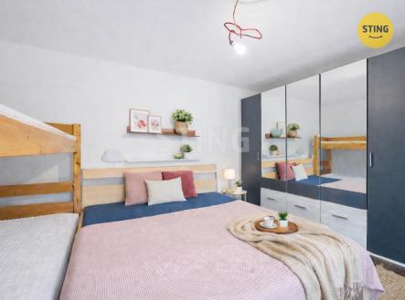 Hlavní byt - Ložnice v přízemí | Prodej - dům/vila, 156 m²
