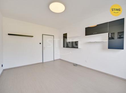 hdr pokoj 2 c.JPG | Pronájem bytu, 2+1, 57 m²