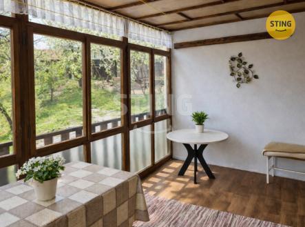 Sluneční místnost s venkovním výhledem.jpg | Prodej - dům/vila, 310 m²