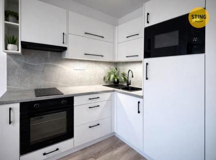 DB4A8031-2704-46D2-B3CB-9E2D770C8EA3.jpeg | Pronájem bytu, 1+kk, 33 m²