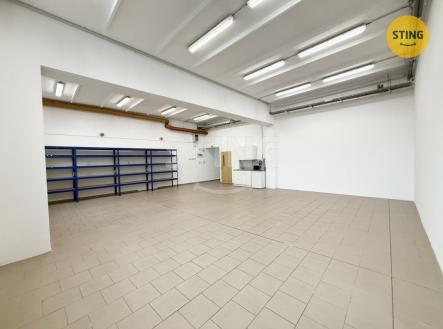Krásné Pole místnost 1.jpeg | Pronájem - skladovací prostor, 130 m²