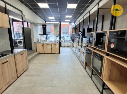 20260408_150534.jpg | Pronájem - obchodní prostor, 254 m²