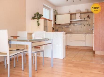 Kuchyně + jídelna.jpg | Pronájem bytu, 3+kk, 82 m²