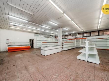 DSC08988.jpg | Prodej - komerční objekt, obchodní centrum, 580 m²