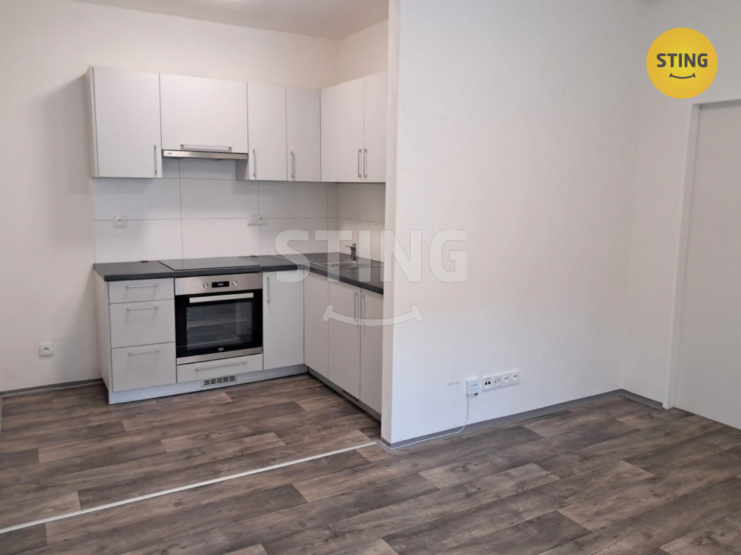 WhatsApp Image 2025-10-05 at 20.48.13 (1).jpeg