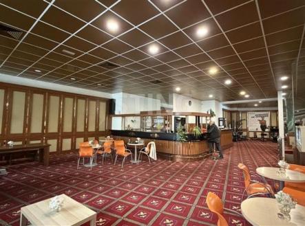 Foto 4.jpg | Pronájem - obchodní prostor, 220 m²