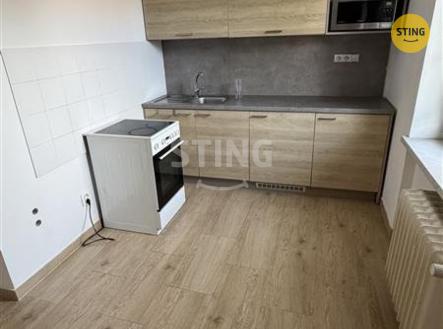 1c763d6c-8399-449a-8064-14129a69128d.jpg | Pronájem bytu, 1+kk, 34 m²