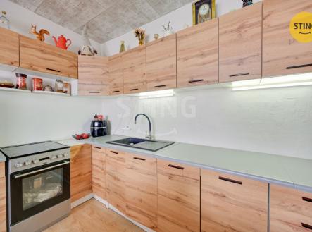 hdr kuch a.JPG | Prodej - dům/vila, 220 m²