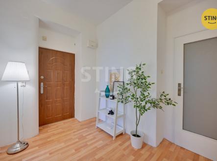 hdr chodba a.JPG | Prodej bytu, 2+1, 52 m²