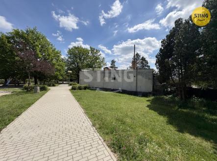 IMG_3397.jpeg | Prodej - komerční objekt, nákupní středisko, 438 m²