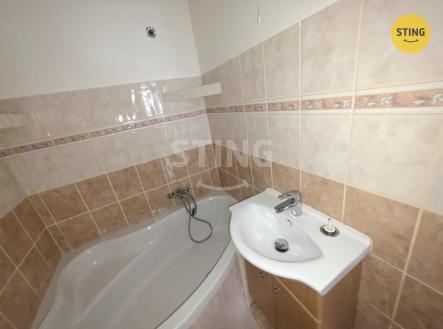 koupelna.jpg | Prodej bytu, 2+1, 64 m²