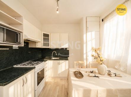 Fotka kuchyň 1.jpeg | Prodej bytu, 4+1, 75 m²