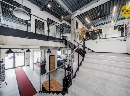 DSC06516.jpg | Pronájem - komerční objekt, administrativní budova, 800 m²