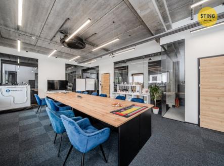 DSC06465.jpg | Pronájem - komerční objekt, administrativní budova, 800 m²
