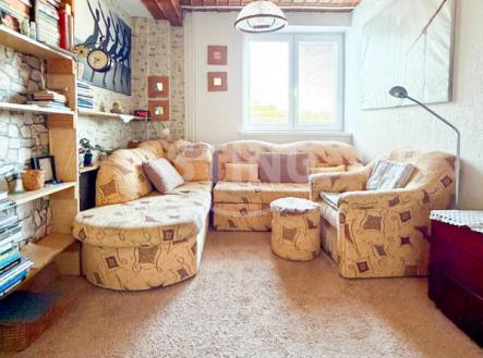 5f1d5dd5-d1e5-4c00-b7f7-1f3d60d91e4c.jpg | Pronájem bytu, 4+kk, 97 m²
