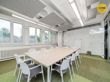 DSC05643.jpg | Pronájem - kanceláře, 1 152 m²