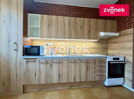 4 | Pronájem bytu, 4+1, 90 m²