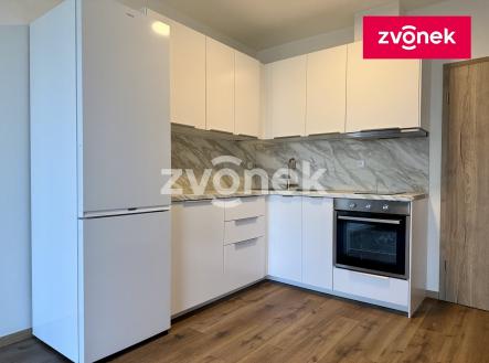 2 | Pronájem bytu, 1+kk, 32 m²