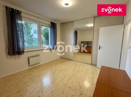 3 | Pronájem bytu, 1+1, 40 m²