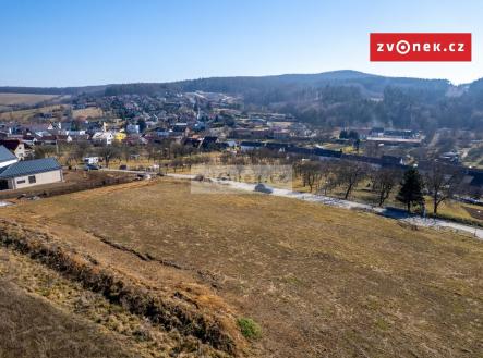 3 | Prodej - pozemek pro bydlení, 1 386 m²