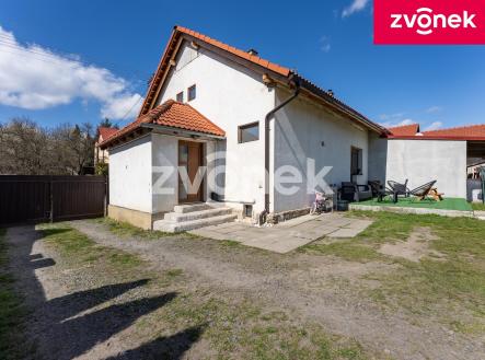 1 | Prodej - dům/vila, 300 m²