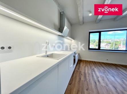 1 | Pronájem bytu, 2+kk, 47 m²