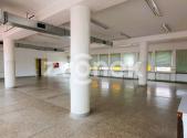 Pronájem - obchodní prostor, 212 m²