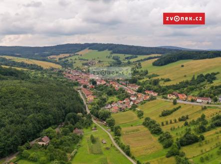 2 | Prodej - pozemek pro bydlení, 1 841 m²