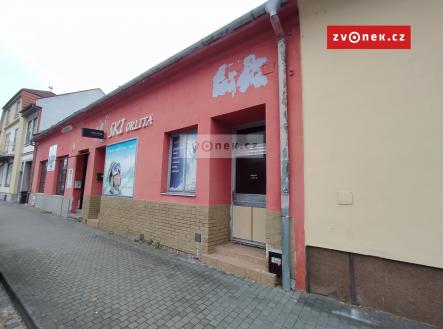 2 | Pronájem - obchodní prostor, 140 m²