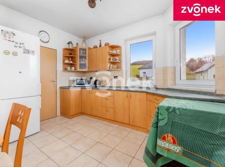 2 | Prodej - dům/vila, 200 m²